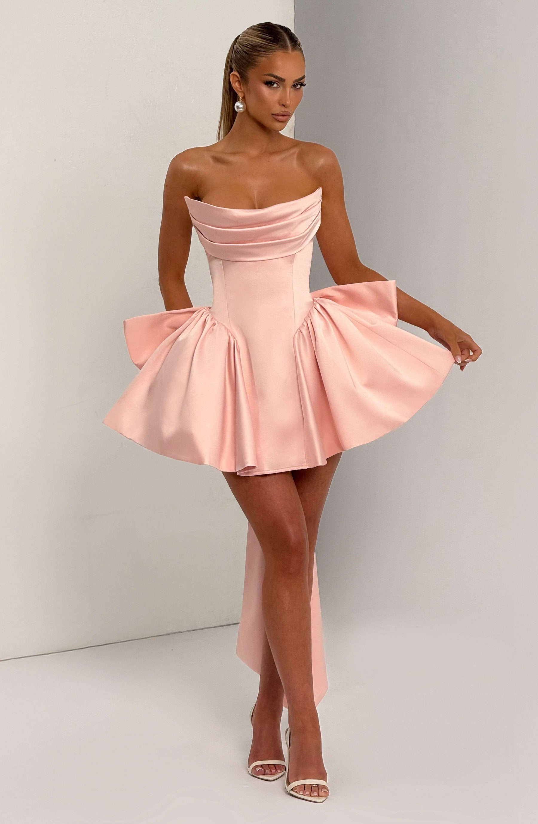 Trinity Mini Dress - Blush Ryvelle