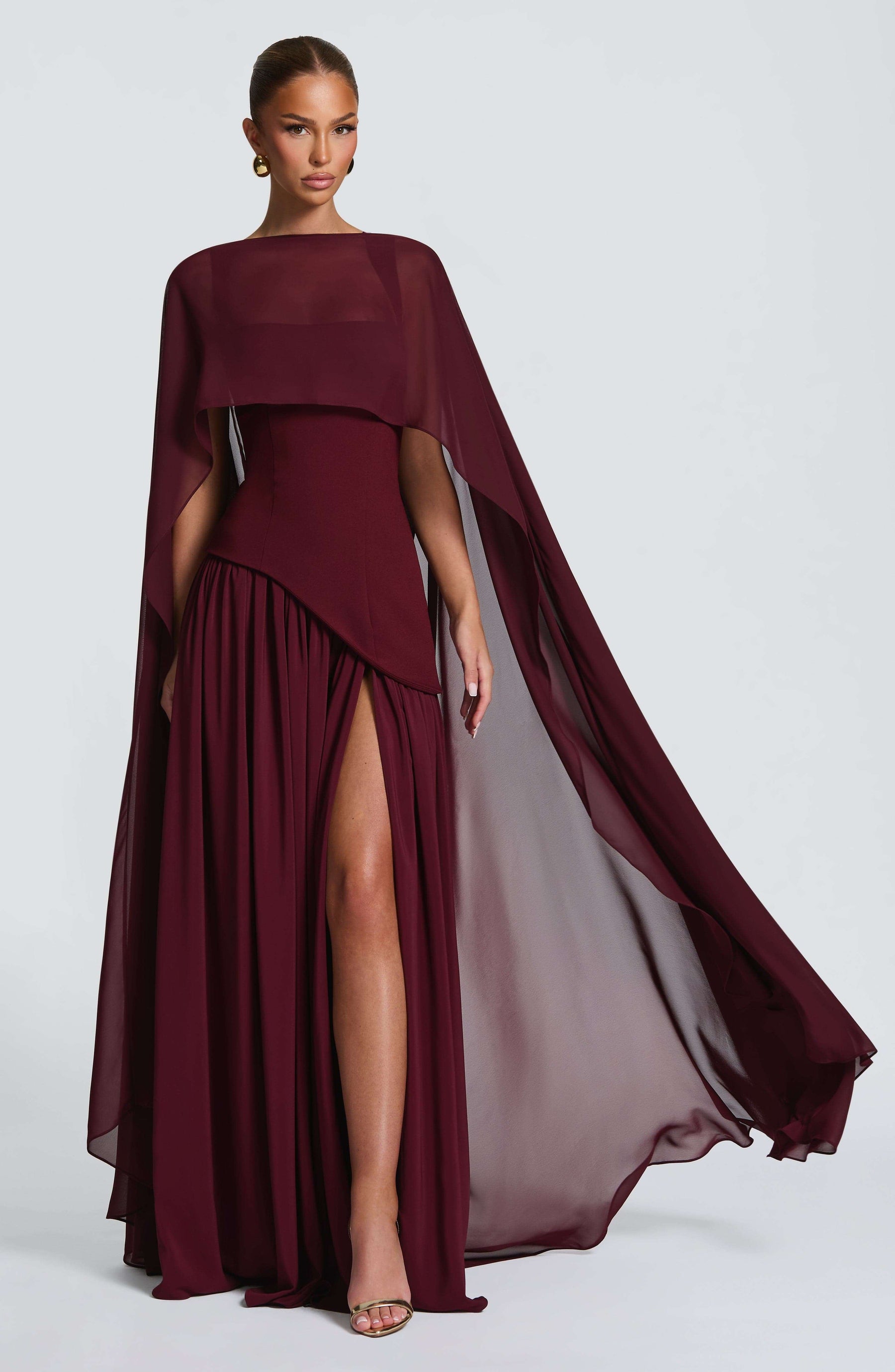Tullulah Maxi Dress - Cherry Lacquer Ryvelle