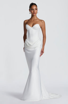 Vaila Gown - Ivory Ryvelle