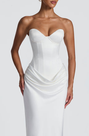 Vaila Gown - Ivory Ryvelle