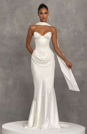 Vaila Gown - Ivory Ryvelle