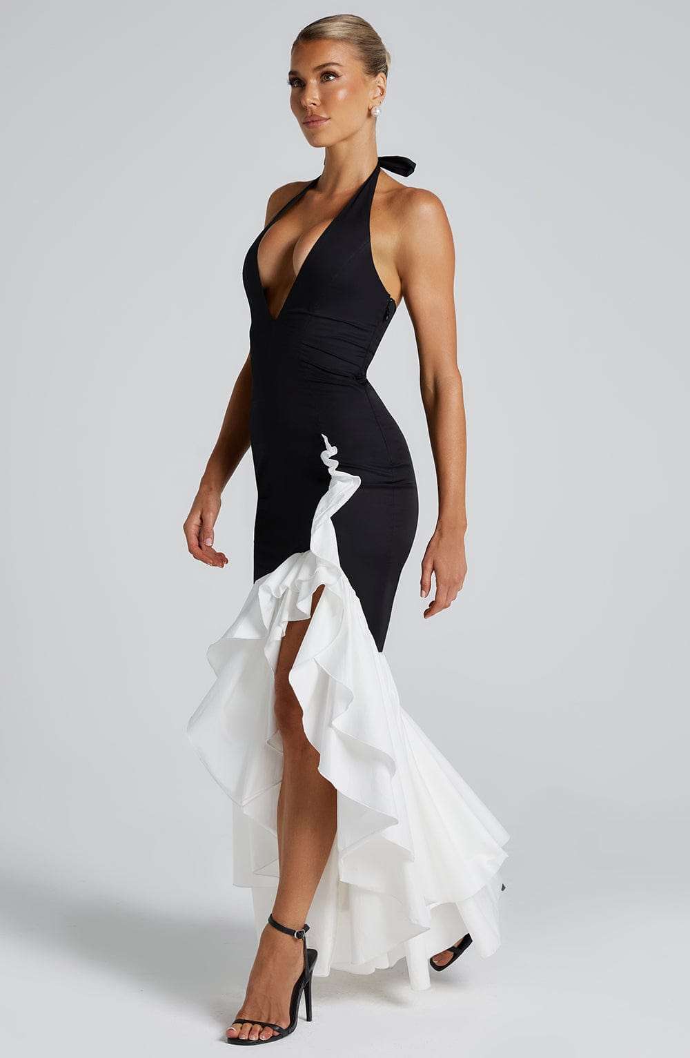 Veronique Maxi Dress - Black/White Ryvelle