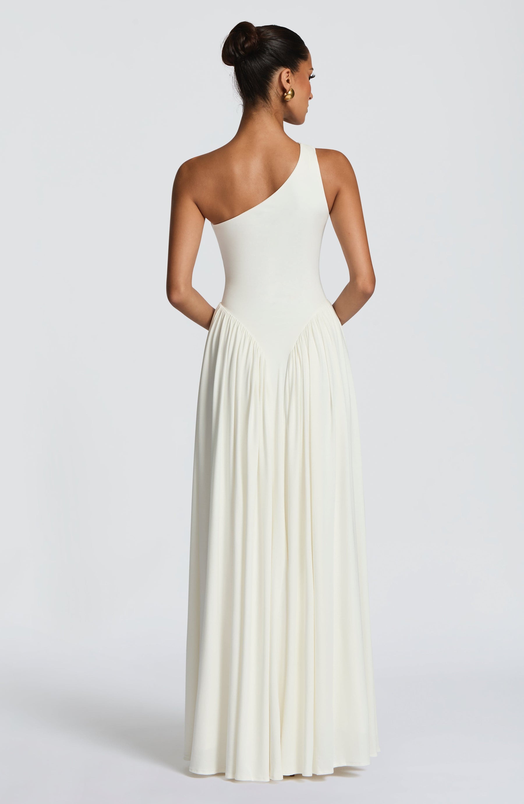 Vespera Maxi Dress - Ivory Ryvelle
