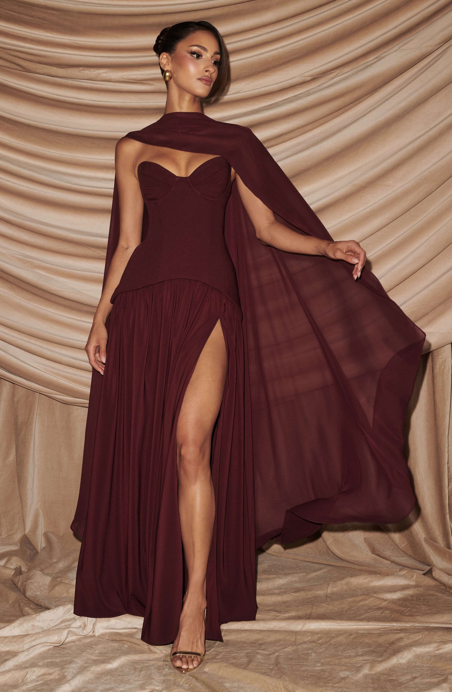 Vietta Maxi Dress - Cherry Lacquer Ryvelle