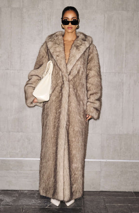 Willow Coat - Beige Ryvelle
