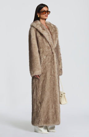 Willow Coat - Beige Ryvelle