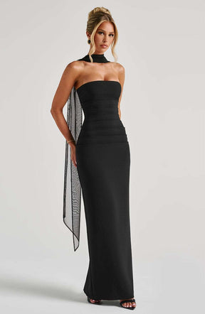 Yulia Maxi Dress - Black Ryvelle